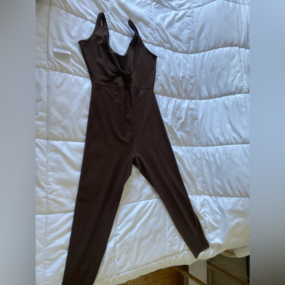 Women’s stretch bodysuits